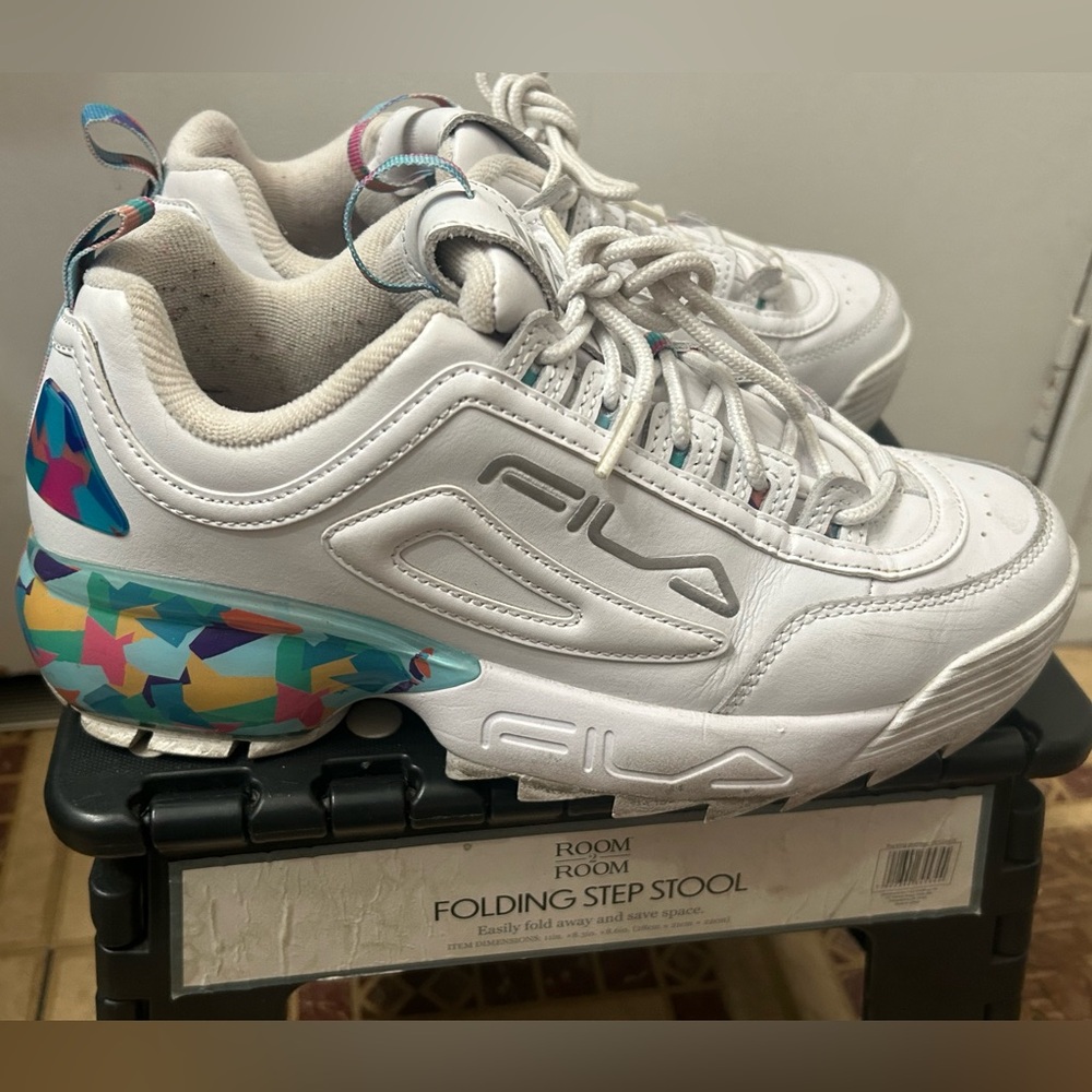 FILA Disruptor 2A 90's inspired sneaker - Picture 3 of 11